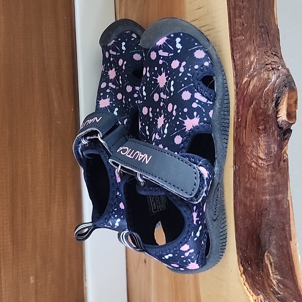 Nautica Kids Sandals / water shoes